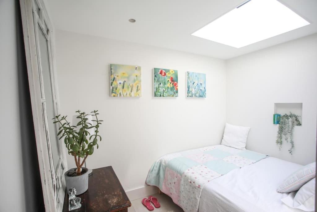 Stunning, Architecturally Designed Garden Studio With Parking London Bagian luar foto